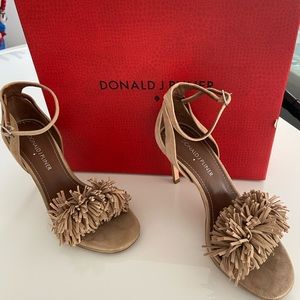 Gorgeous Size 6  Donald J. Pliner Heels worm once